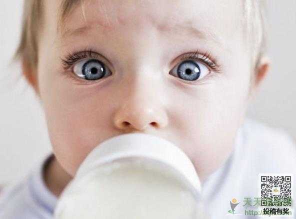宝宝不吃奶的原因怎么办