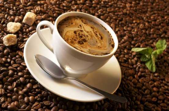 专家建议高血脂患者治疗期间不能喝咖啡